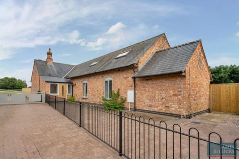 3 bedroom detached house for sale, Ashby Road, Gilmorton, Lutterworth, Leicestershire