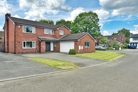 4 bedroom detached house for sale, Kinross Avenue, Woodsmoor