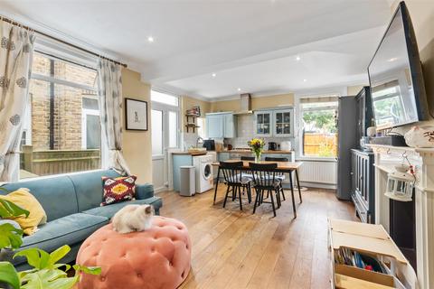 2 bedroom flat for sale, Oxford Avenue, Wimbledon Chase SW20