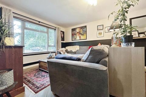 2 bedroom apartment for sale, Harmar Close, Warwick