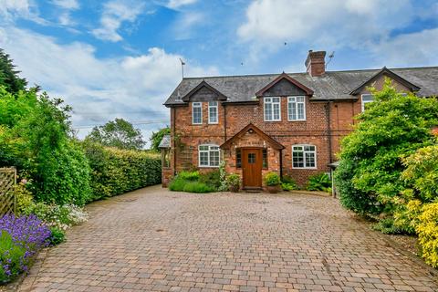 4 bedroom semi-detached house for sale, 2 Station Cottage, Station Road, Ditton Priors