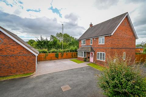 4 bedroom detached house for sale, 1 The Oaks, Kidderminster Road, Alveley, Bridgnorth