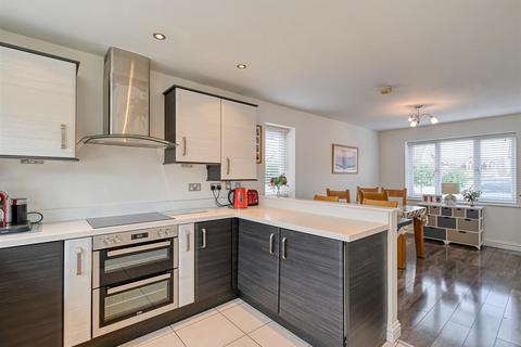 4 bedroom detached house for sale, 1 The Oaks, Kidderminster Road, Alveley, Bridgnorth