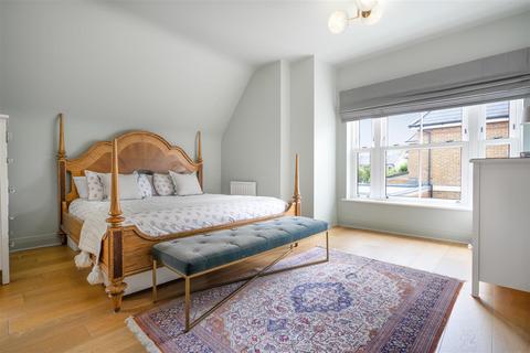 5 bedroom link detached house for sale, Kensington Mews, Windsor