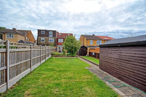 3 bedroom semi-detached house for sale, Cozens Road, Ware SG12