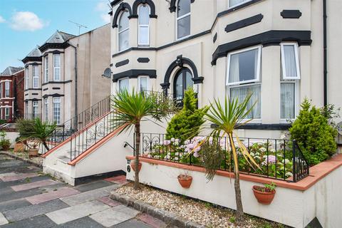 1 bedroom apartment for sale, Avondale Road, Southport PR9