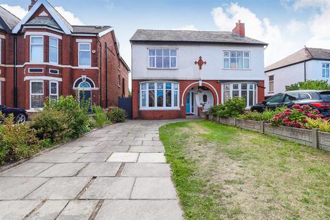 4 bedroom semi-detached house for sale, Denmark Road, Southport PR9