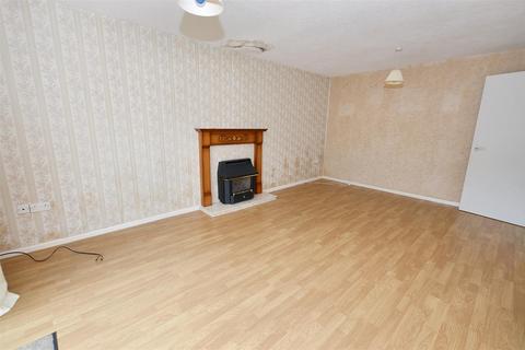 2 bedroom detached bungalow for sale, Francis Close, Cromer