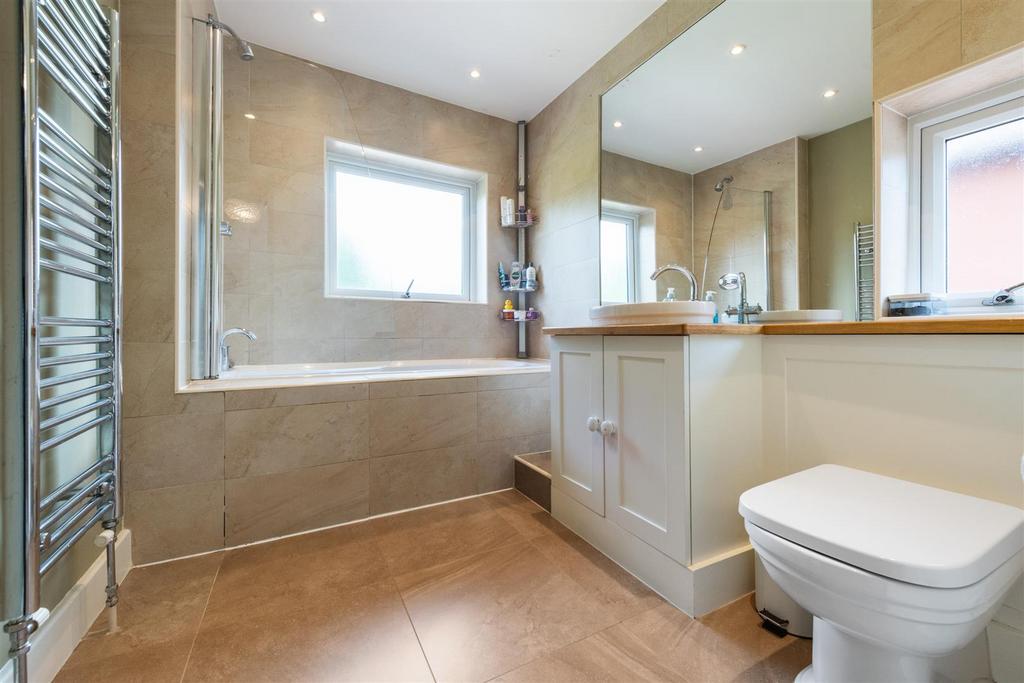 21 Ladbrook Road, Solihull, B91 3 RN 16.jpg