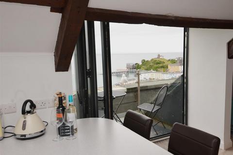 2 bedroom flat for sale, Upper Frog Street, Tenby