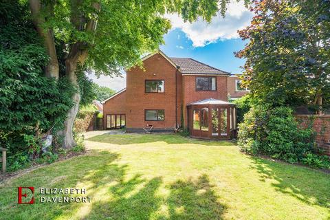 4 bedroom detached house for sale, Glebe Crescent, Kenilworth