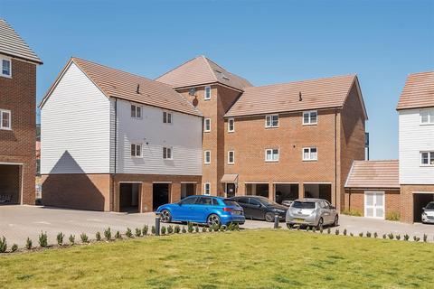 2 bedroom apartment for sale, 1 Pictor Drive, Margate