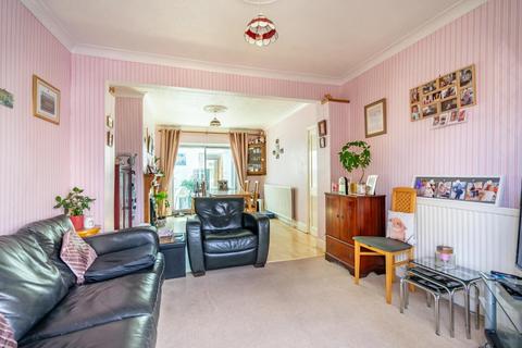 3 bedroom semi-detached house for sale, Melwood Grove, York