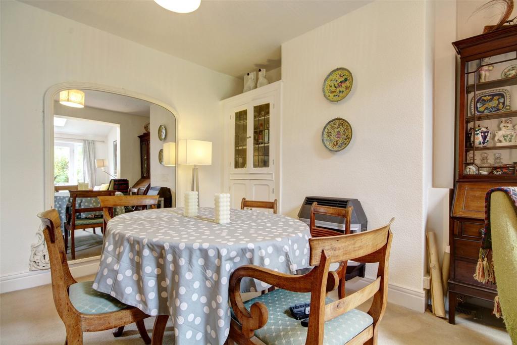 Dining/Sitting Room