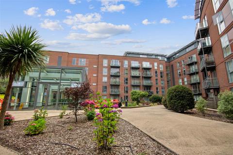 2 bedroom penthouse for sale, The Heart, Walton-on-Thames