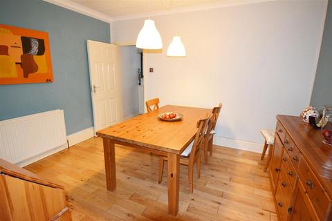 14 Bristow Road, Hounslow, TW3 1UP
