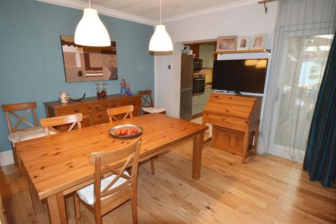 14 Bristow Road, Hounslow, TW3 1UP