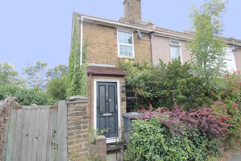 2 bedroom end of terrace house to rent, St Martins Road, Dartford, Kent, DA1 1UJ