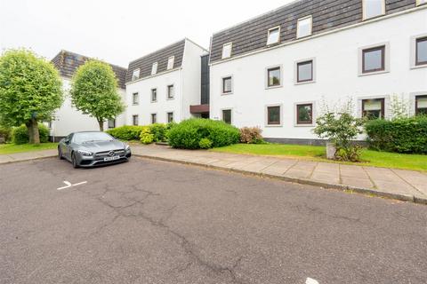 38 Guthrie Court, Gleneagles Village, Auchterarder, PH3 1SD