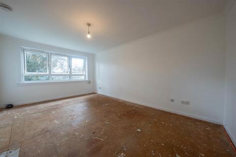 269 Bute Drive, Perth, PH1 3DJ