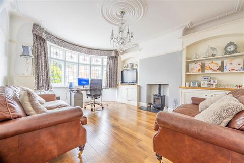 5 bedroom detached house for sale, Kings Road, Chalkwell