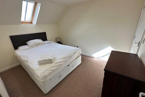 2 bedroom apartment to rent, Station Road, Eaglescliffe