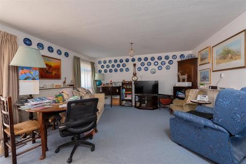 3 bedroom house for sale, Basford Way, Windsor