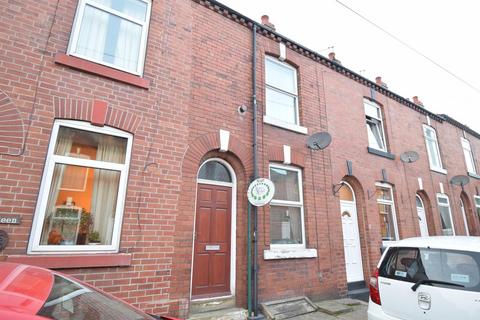 2 bedroom terraced house to rent, Clement Street, Wakefield WF2