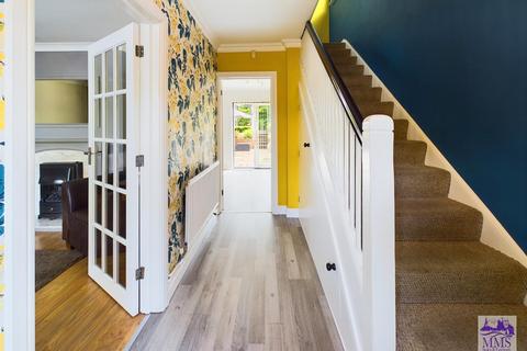 119 Springhead Road, Northfleet, Gravesend, DA11 8HW
