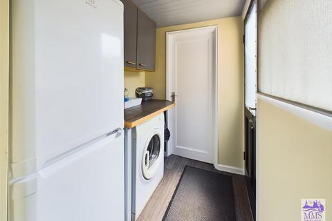 119 Springhead Road, Northfleet, Gravesend, DA11 8HW