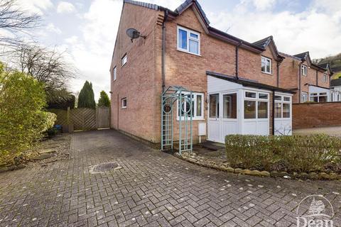 2 bedroom semi-detached house for sale, Colchester Close, Mitcheldean