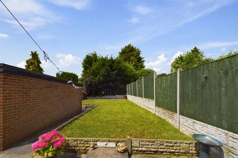 3 bedroom semi-detached house for sale, Sandringham Avenue, Burton-On-Trent DE15