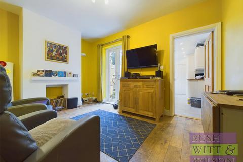 2 bedroom end of terrace house for sale, Victoria Avenue, Hastings