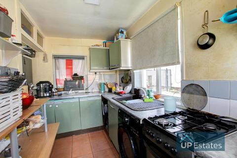 2 bedroom end of terrace house for sale, Red Lane, Coventry