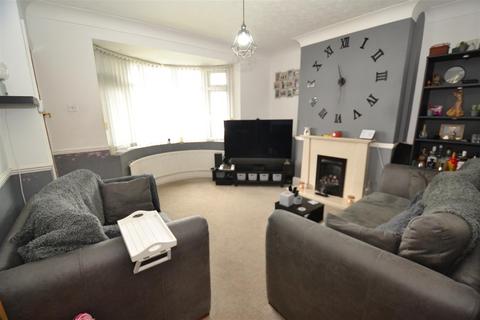 3 bedroom semi-detached house for sale, New Park Road, Queensbury, Bradford