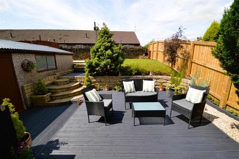 3 bedroom detached house for sale, Lewis Close, Queensbury, Bradford