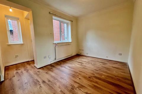 1 bedroom end of terrace house for sale, Leslie Park, Burnham-On-Crouch