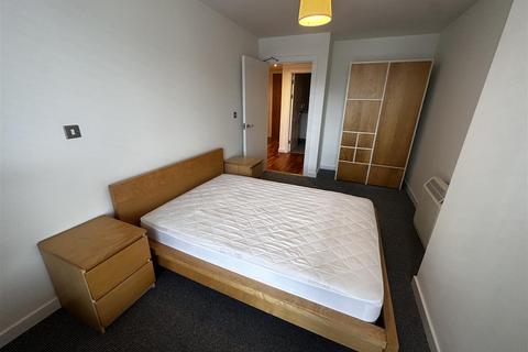 2 bedroom apartment to rent, 407 , 83 High Street, Manchester