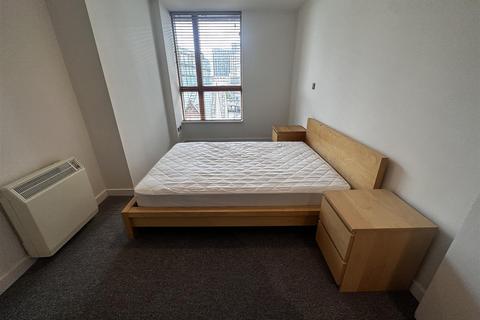 2 bedroom apartment to rent, 407 , 83 High Street, Manchester