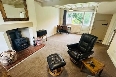3 bedroom semi-detached house to rent, Ashby Road, Tamworth, B79 0BX