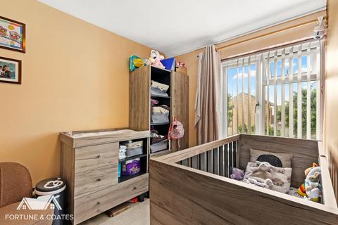 93 Peacocks, Harlow, CM19 5NZ