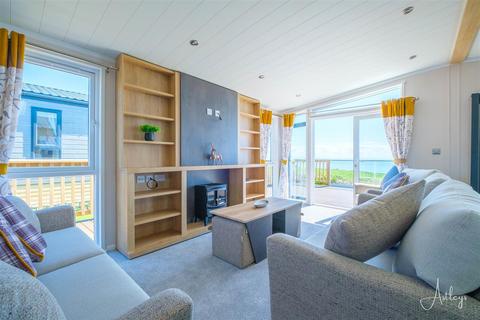 3 bedroom lodge for sale, Green Meadow Leisure Park, Oxwich, Swansea