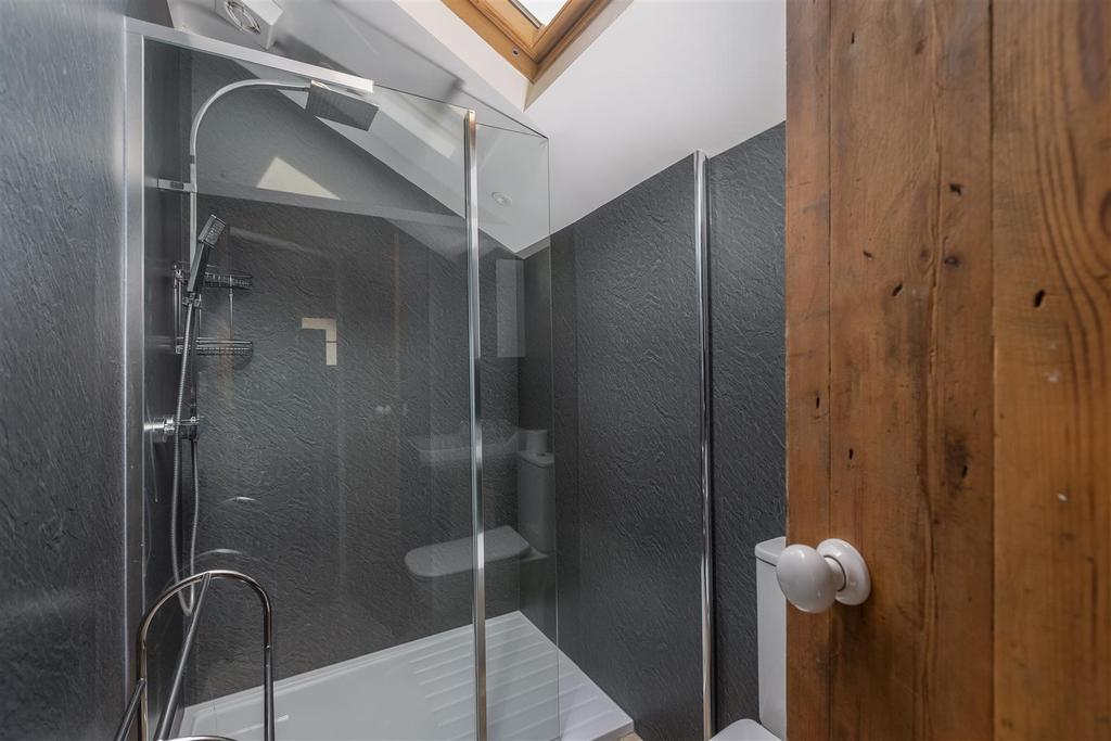 Westgate 50 Shower Room.jpg