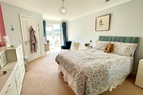 3 bedroom retirement property for sale, Abbey Road, Rhos On Sea, Colwyn Bay