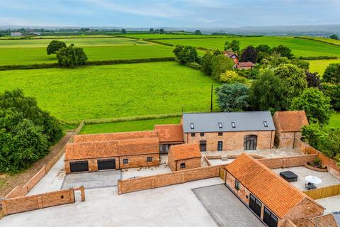 4 bedroom barn conversion for sale, Bridgford Road, Kneeton