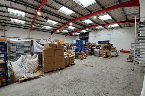 Industrial unit to rent, 115 Canterbury Road, Croydon CR0