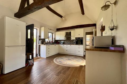 2 bedroom barn conversion for sale, Lower Binton CV37