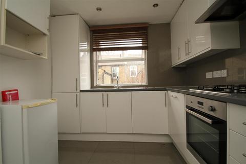 2 bedroom apartment to rent, Marmont Road, London