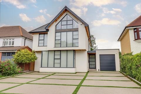 6 bedroom detached house for sale, Highlands Boulevard, Leigh-On-Sea SS9