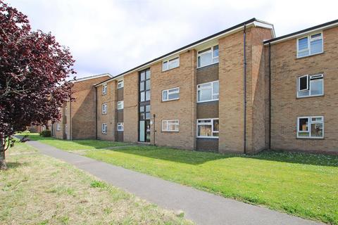 2 bedroom apartment for sale, Swanfield Drive, Chichester